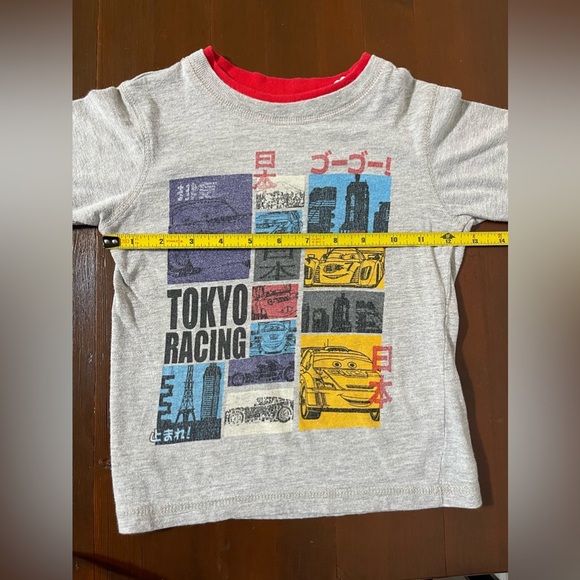 2011 Cars 2 lightning mcqueen shirt 4t - Picture 5 of 6